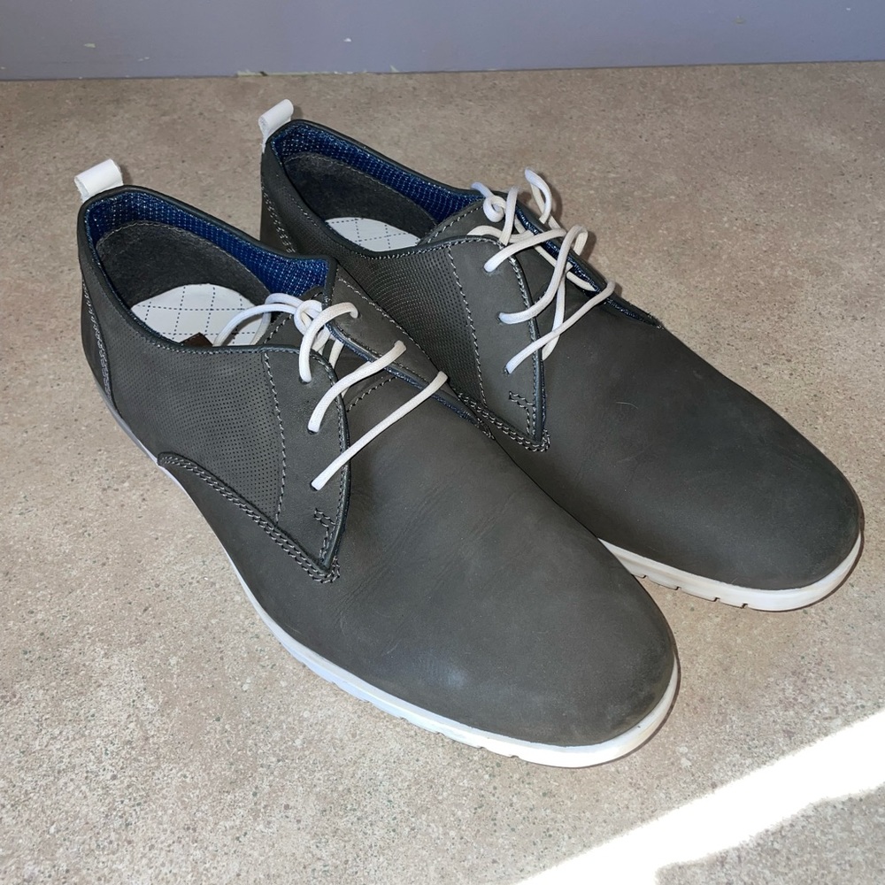 Rush Gorgon rush mens 8.5 size shoes